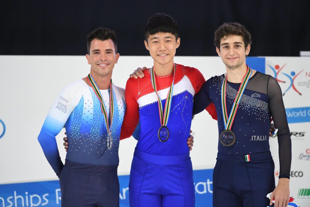 Podio mondiale. Antonio Panfili medaglia dii bronzo ha incontrato i ragazzi della Galileo Galilei