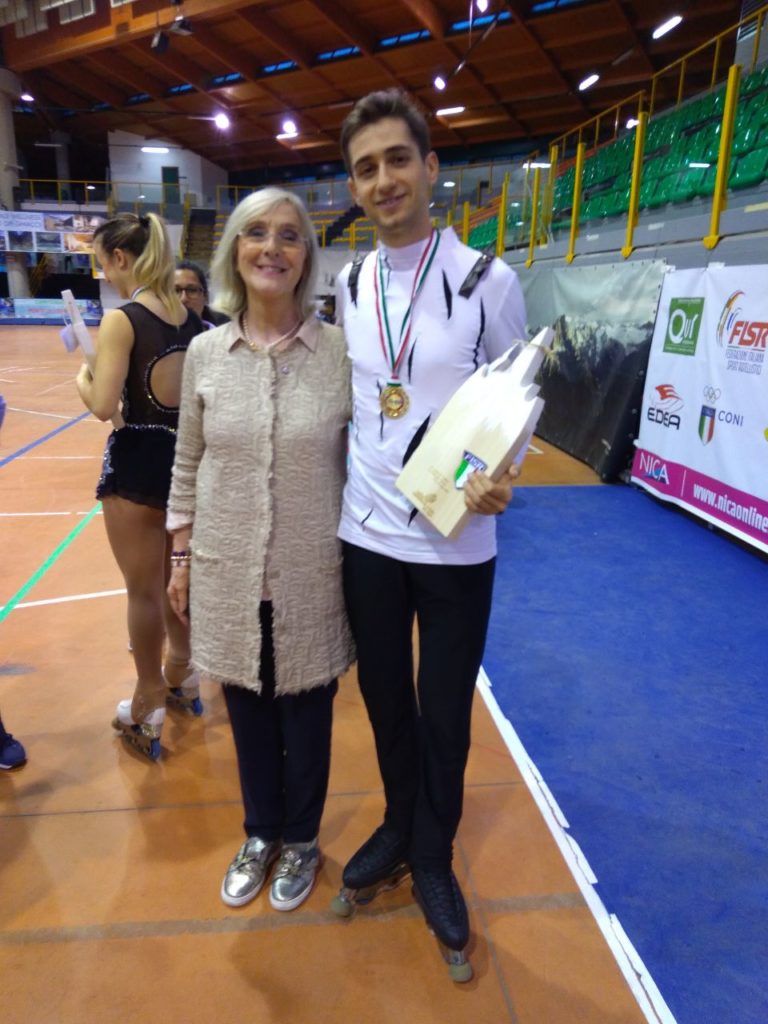 Antonio Panfili con la presidentessa della Commissione Inline Marika Kullman ai Campionati Italiani FISR 2019